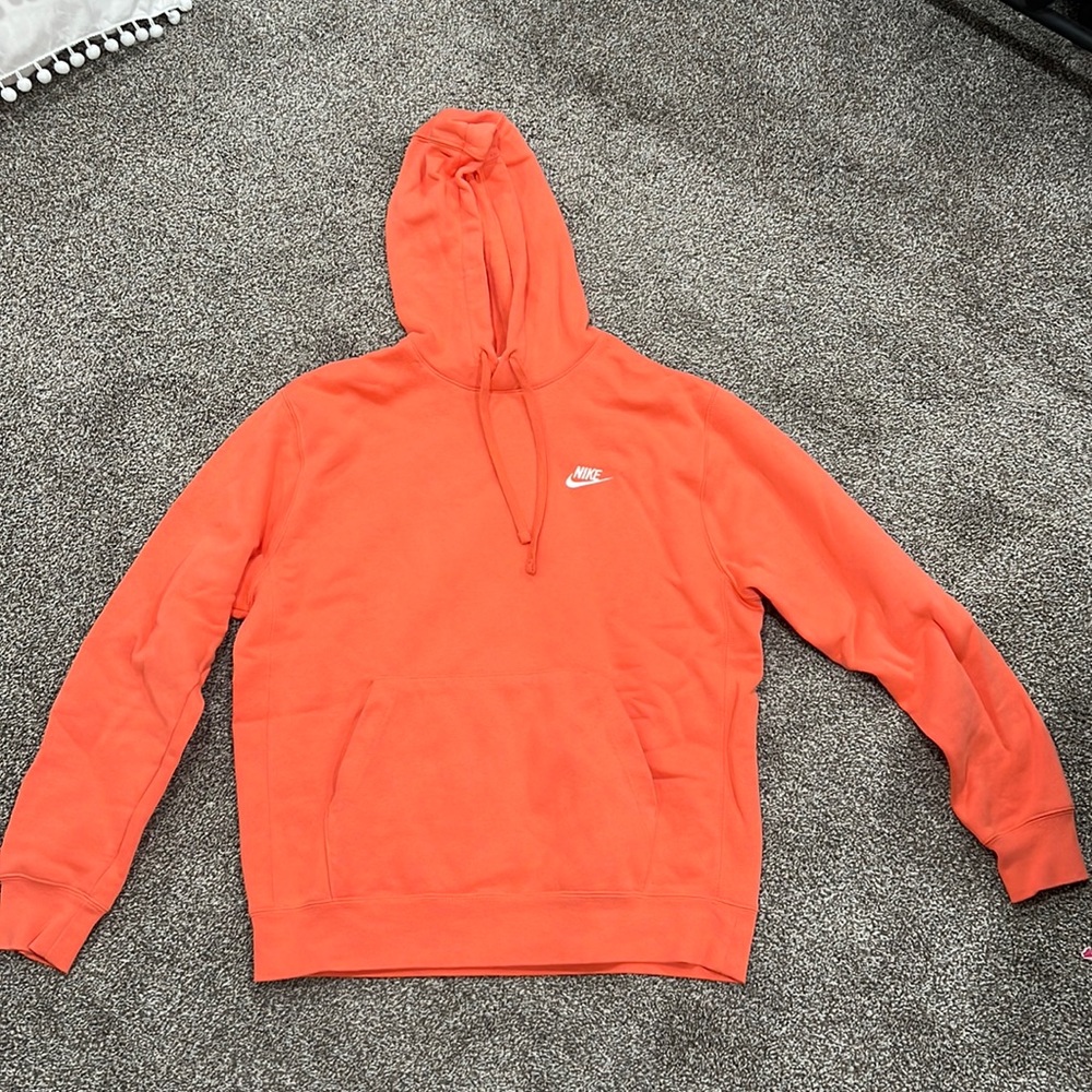 nike hoodie